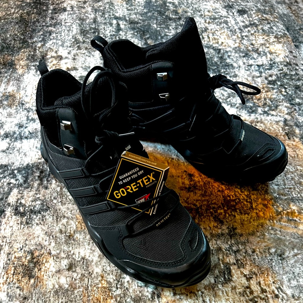 Adidas Gortext boots (Terrex)